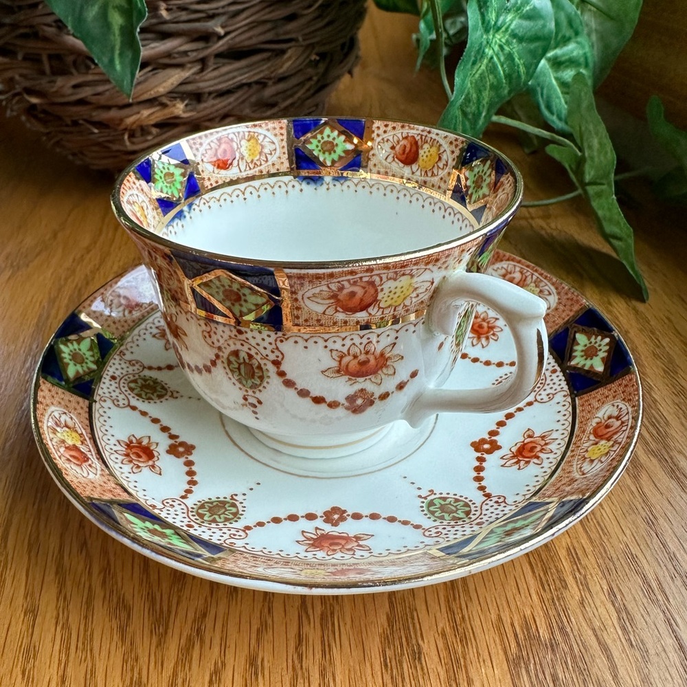 VTG Colclough Bone China England Footed Cup & Saucer 3775 Imari Style 1930’s